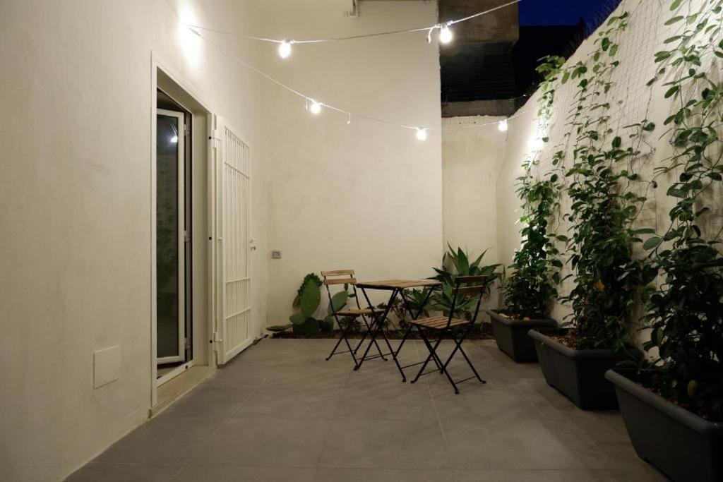 Dante'S Patio Apartment Bari Exterior foto