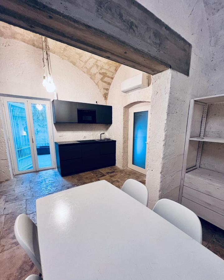 Dante'S Patio Apartment Bari Exterior foto