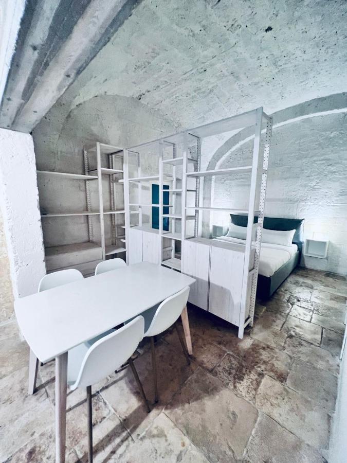 Dante'S Patio Apartment Bari Exterior foto
